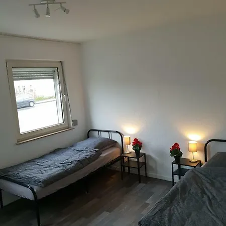Apartment Montaix