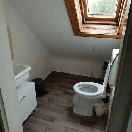 Apartment Montaix