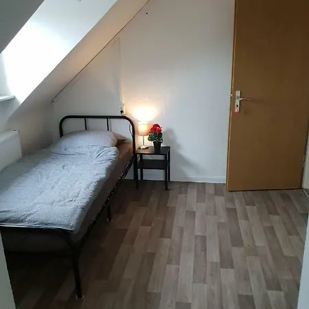 Montaix * Aachen