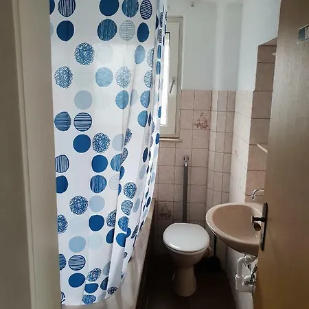 Montaix Apartment *